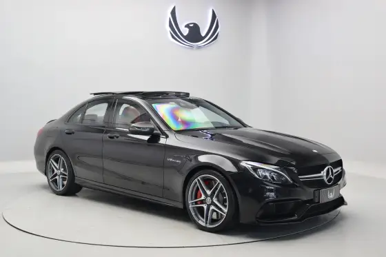 MERCEDES-BENZ C 63 AMG 4.0 V8 TURBO S GASOLINA SEDAN 4P AUTOMÁTICO MERCEDES-BENZ C 63 AMG 4.0 V8 TURBO S GASOLINA SEDAN 4P AUTOMÁTICO