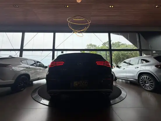 MERCEDES-BENZ-GLC 43 AMG-2018