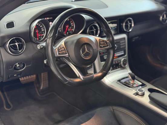 MERCEDES-BENZ-SLC 300-2.0 CGI GASOLINA 9G-TRONIC MERCEDES-BENZ-SLC 300-2016