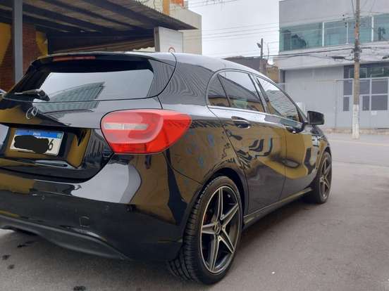 MERCEDES-BENZ-A 200-1.6 TURBO URBAN 16V GASOLINA 4P AUTOMÁTICO MERCEDES-BENZ-A 200-2014