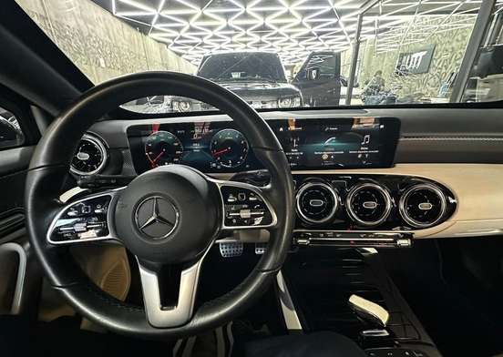 MERCEDES-BENZ-A 250-2.0 CGI GASOLINA 7G-DCT MERCEDES-BENZ-A 250-2020
