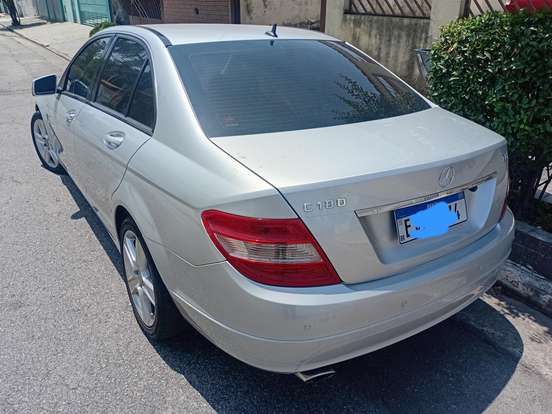 MERCEDES-BENZ-C 180-1.8 CGI CLASSIC 16V TURBO GASOLINA 4P AUTOMÁTICO MERCEDES-BENZ-C 180-2011