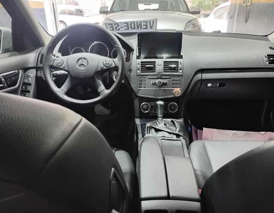 MERCEDES-BENZ-C 180-2011