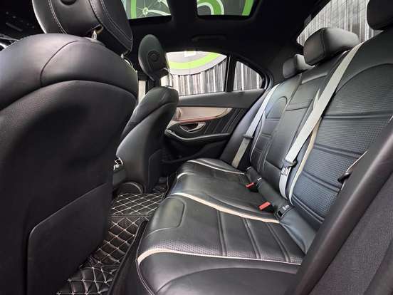 MERCEDES-BENZ-C 63 AMG-4.0 V8 TURBO S GASOLINA SEDAN 4P AUTOMÁTICO MERCEDES-BENZ-C 63 AMG-2015