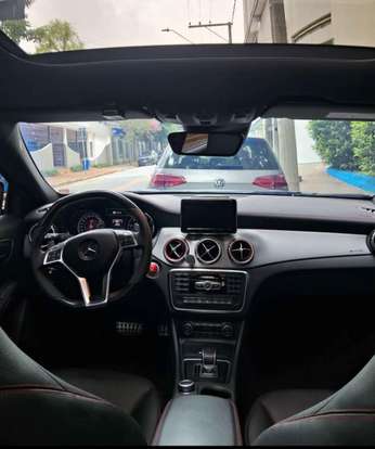MERCEDES-BENZ-GLA 45 AMG-2015