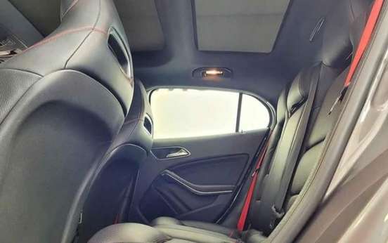 MERCEDES-BENZ-GLA 45 AMG-2015