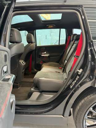MERCEDES-BENZ-GLB 35 AMG-2.0 MHEV 4MATIC SPEEDSHIFT MERCEDES-BENZ-GLB 35 AMG-2025