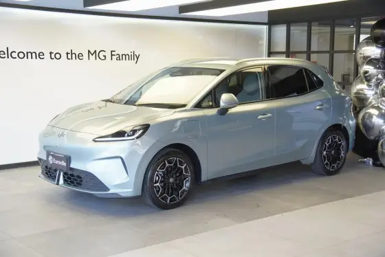 MG 4 URBAN 43 KW ELÉTRICO LUXURY