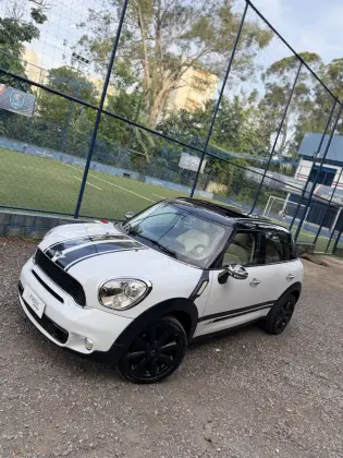 MINI COOPER 1.6 S JOHN COOPER WORKS 16V TURBO GASOLINA 2P AUTOMATICO MINI COOPER 1.6 S JOHN COOPER WORKS 16V TURBO GASOLINA 2P AUTOMATICO