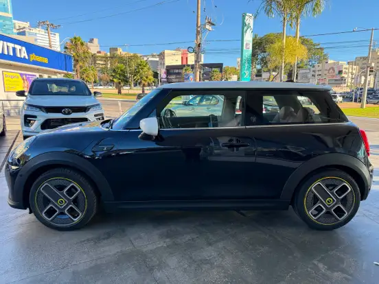 MINI-COOPER-SE TOP 2P ELÉTRICO MINI-COOPER-2023