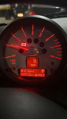 MINI-COOPER-2010