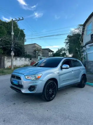 MITSUBISHI ASX 2.0 4X4 AWD 16V GASOLINA 4P AUTOMÁTICO MITSUBISHI ASX 2.0 4X4 AWD 16V GASOLINA 4P AUTOMÁTICO