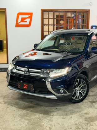 MITSUBISHI-OUTLANDER-2016