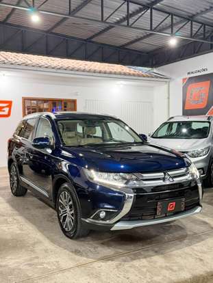 MITSUBISHI-OUTLANDER-2016