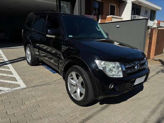 MITSUBISHI-PAJERO FULL-3.2 HPE 4X4 16V TURBO INTERCOOLER DIESEL 4P AUTOMÁTICO MITSUBISHI-PAJERO FULL-2013