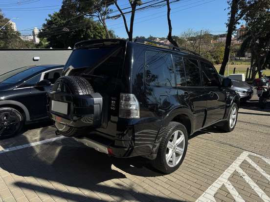 MITSUBISHI-PAJERO FULL-3.2 HPE 4X4 16V TURBO INTERCOOLER DIESEL 4P AUTOMÁTICO MITSUBISHI-PAJERO FULL-2013