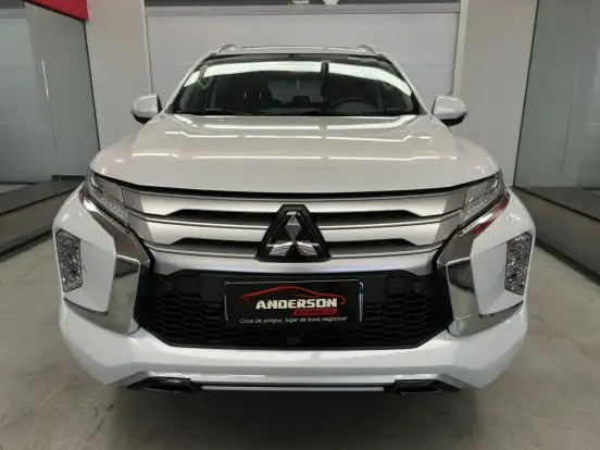 MITSUBISHI-PAJERO SPORT-2.4 16V MIVEC TURBO DIESEL LEGEND BLACK AWD AUTOMÁTICO MITSUBISHI-PAJERO SPORT-2024
