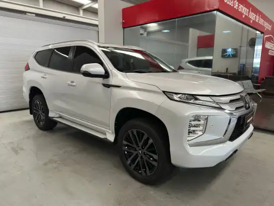 MITSUBISHI-PAJERO SPORT-2.4 16V MIVEC TURBO DIESEL LEGEND BLACK AWD AUTOMÁTICO MITSUBISHI-PAJERO SPORT-2024