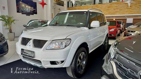 MITSUBISHI-PAJERO TR4-2014