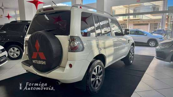 MITSUBISHI-PAJERO TR4-2014
