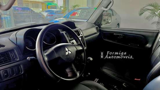 MITSUBISHI-PAJERO TR4-2014