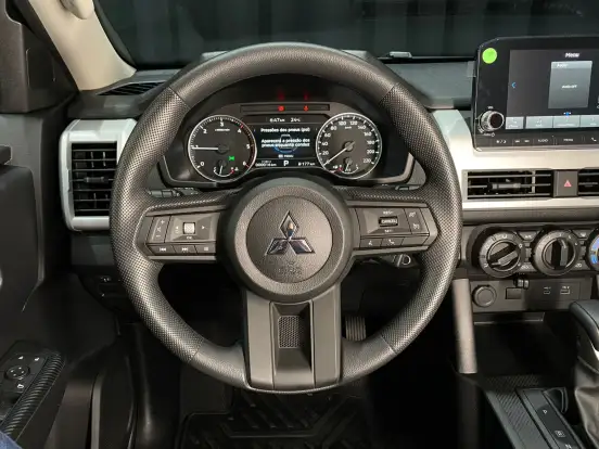 MITSUBISHI-TRITON-2.4 BITURBO DIESEL CD GLS 4X4 AUTOMÁTICO MITSUBISHI-TRITON-2025