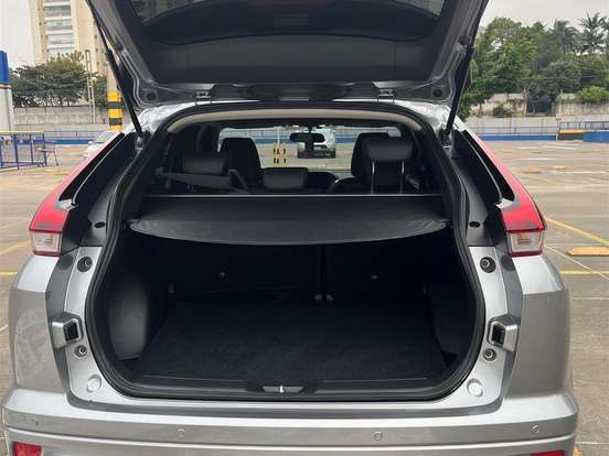 MITSUBISHI-ECLIPSE CROSS-1.5 MIVEC TURBO GASOLINA HPE CVT MITSUBISHI-ECLIPSE CROSS-2023