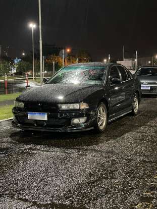 MITSUBISHI-GALANT-2003