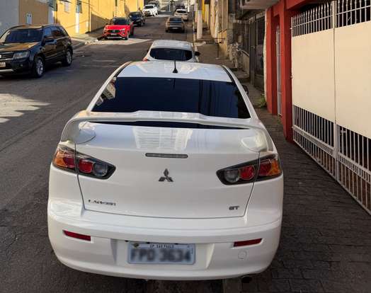 MITSUBISHI-LANCER-2014