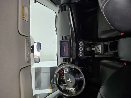 MITSUBISHI-LANCER-2.0 HL 16V GASOLINA 4P AUTOMÁTICO MITSUBISHI-LANCER-2016