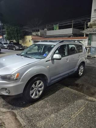 MITSUBISHI OUTLANDER 3.0 GT 4X4 V6 24V GASOLINA 4P AUTOMÁTICO
