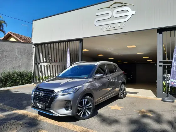 NISSAN KICKS 1.6 16V FLEXSTART EXCLUSIVE XTRONIC NISSAN KICKS 1.6 16V FLEXSTART EXCLUSIVE XTRONIC