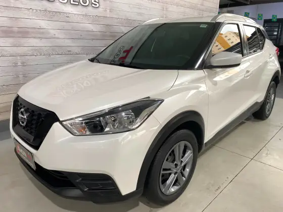 NISSAN KICKS 1.6 16V FLEXSTART S DIRECT 4P XTRONIC NISSAN KICKS 1.6 16V FLEXSTART S DIRECT 4P XTRONIC