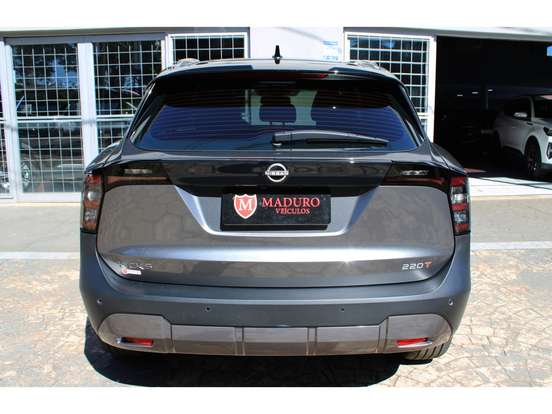 NISSAN-KICKS-2025
