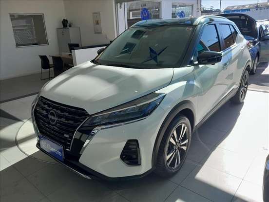 NISSAN-KICKS-2023