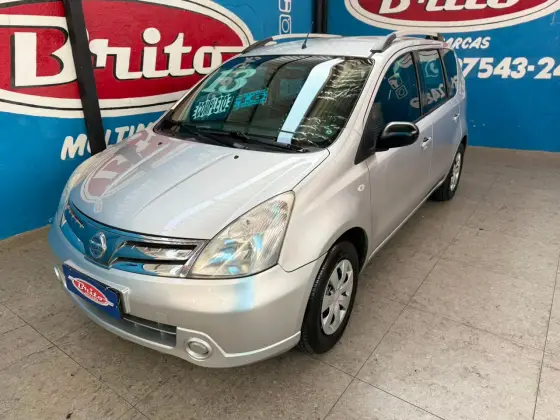 NISSAN LIVINA 1.6 16V FLEX 4P MANUAL NISSAN LIVINA 1.6 16V FLEX 4P MANUAL