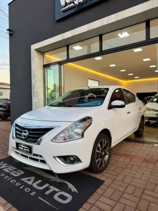 NISSAN VERSA 1.6 16V FLEX SL 4P XTRONIC NISSAN VERSA 1.6 16V FLEX SL 4P XTRONIC