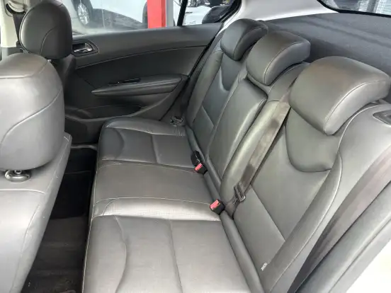 PEUGEOT-408-1.6 GRIFFE 16V TURBO FLEX 4P AUTOMÁTICO PEUGEOT-408-2017