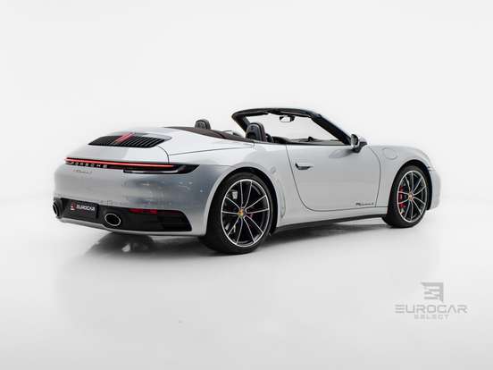 PORSCHE-911-2020