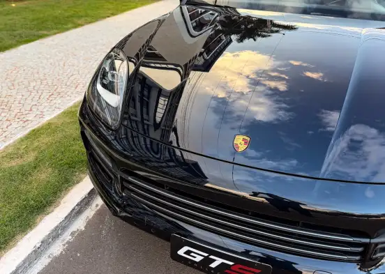PORSCHE-CAYENNE-2022