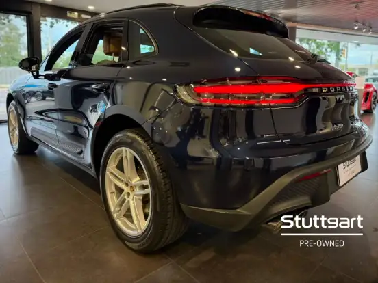 PORSCHE-MACAN-2022