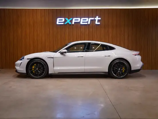 PORSCHE-TAYCAN-ELÉTRICO PORSCHE-TAYCAN-2021