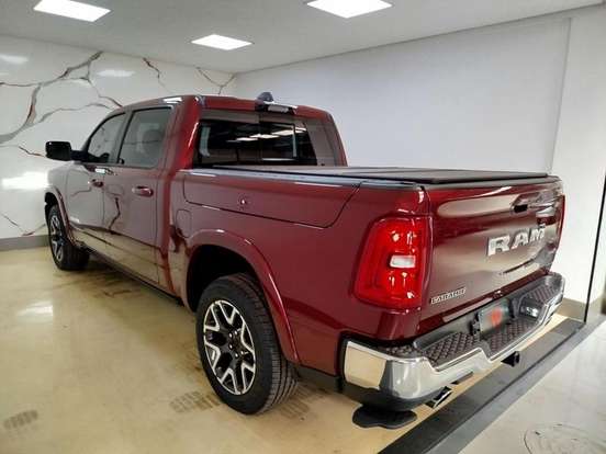 RAM-1500-3.0 HURRICANE 6 BITURBO GASOLINA LARAMIE CD 4X4 AUTOMÁTICO RAM-1500-2024