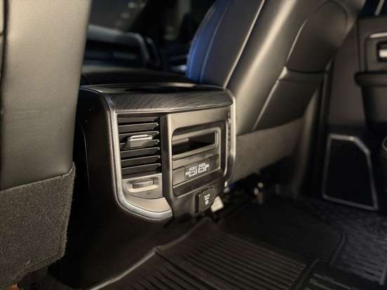 RAM-2500-6.7 I6 TURBO DIESEL LARAMIE CD 4X4 AUTOMÁTICO RAM-2500-2024