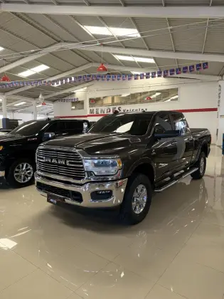 RAM 3500 6.7 I6 TURBO DIESEL LARAMIE CD 4X4 AUTOMÁTICO RAM 3500 6.7 I6 TURBO DIESEL LARAMIE CD 4X4 AUTOMÁTICO