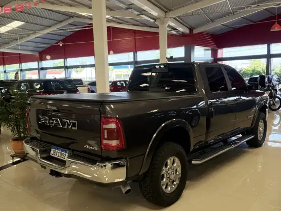 RAM-3500-6.7 I6 TURBO DIESEL LARAMIE CD 4X4 AUTOMÁTICO RAM-3500-2022