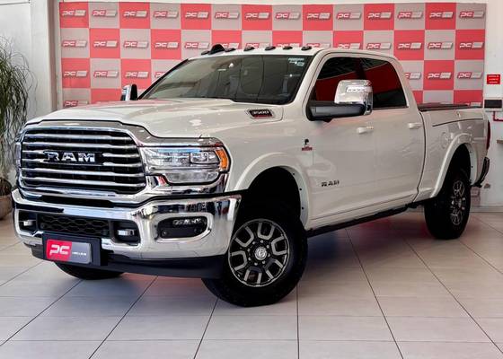 RAM 3500 6.7 I6 TURBO DIESEL LIMITED LONGHORN CD 4X4  AUTOMÁTICO