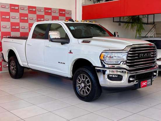 RAM-3500-6.7 I6 TURBO DIESEL LIMITED LONGHORN CD 4X4 AUTOMÁTICO RAM-3500-2024