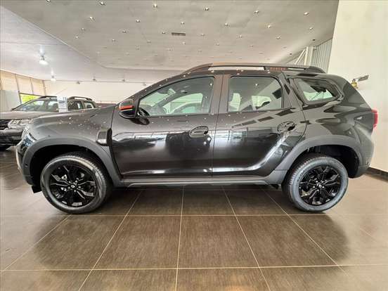 RENAULT-DUSTER-2025