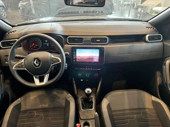 RENAULT-DUSTER-2025
